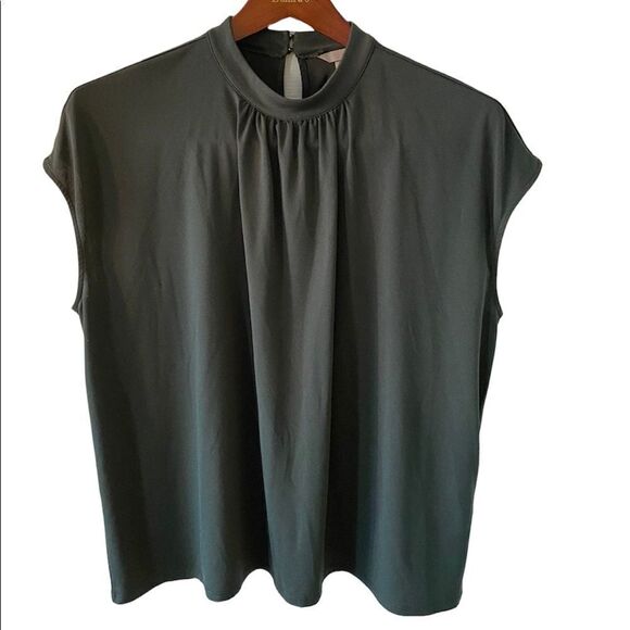 ✨ Stand-up Collar Top✨ - Picture 4 of 7